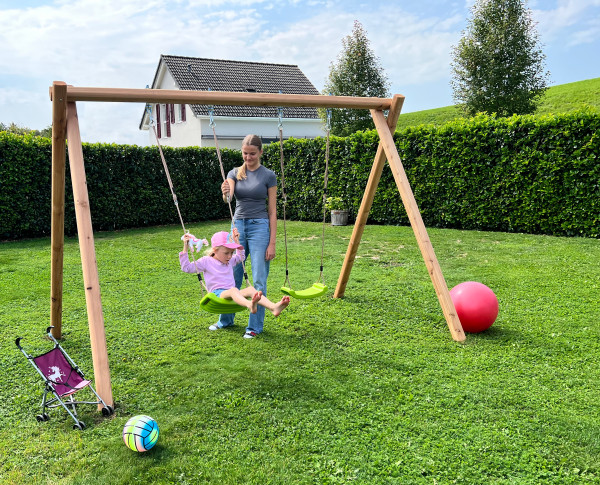 Dvojhoupačka z modřínu 3,00 x 2,09 m